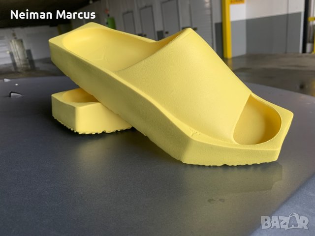 Jordan , снимка 2 - Чехли - 44376157