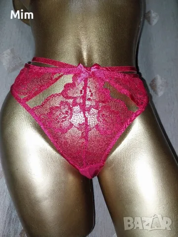 XL/2XL Ярко червена дантелена полупрашка 