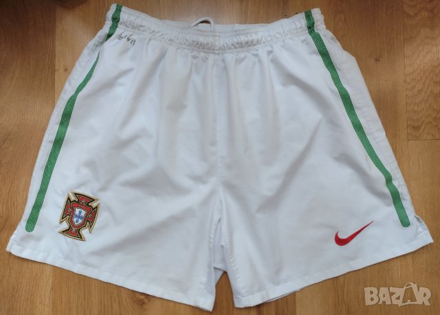 Nike / Portugal / мъжки шорти на Португалия L