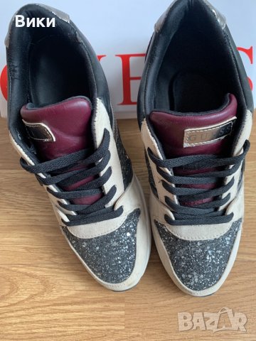 Оригинални маратонки Guess , снимка 5 - Маратонки - 39243069