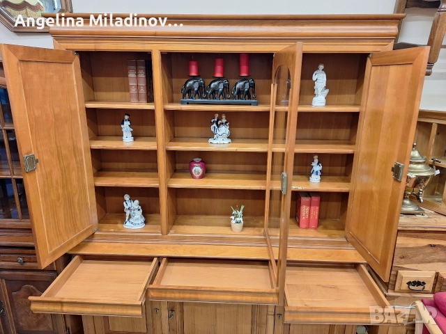 Луксозен трапезен бюфет череша масив , снимка 12 - Секции и витрини - 52671398