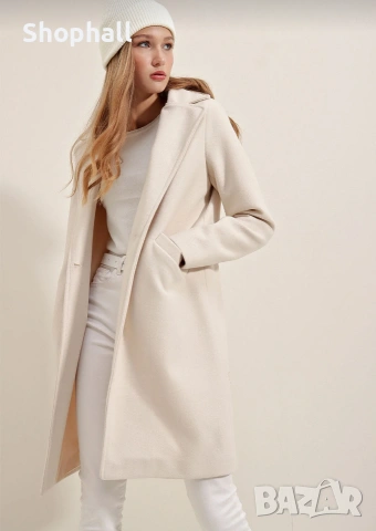 Дамско елегантно палто. Размери M и L