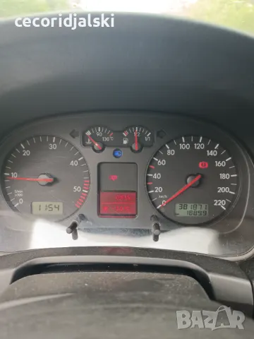 Продавам Голф 4 1.9 TDI 90 кс, снимка 11 - Автомобили и джипове - 47825118