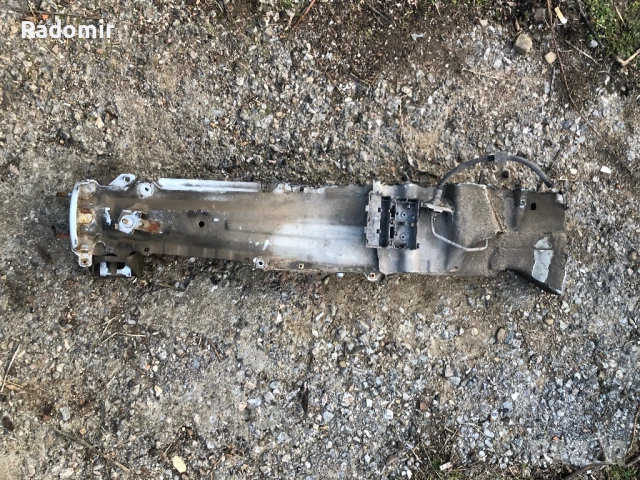 Ръчна скоростна кутия, огледала , м-броня , облегалки за глава Бмв е39 530d фейслифт, снимка 15 - Части - 53714582