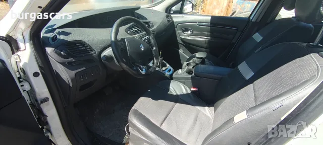 Renault Scenic III Facelift 1.5 DCI -110к.с. Автоматик 2013г, снимка 8 - Автомобили и джипове - 55901450