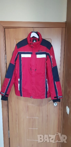 Продавм ски яке, снимка 2 - Зимни спортове - 52943452