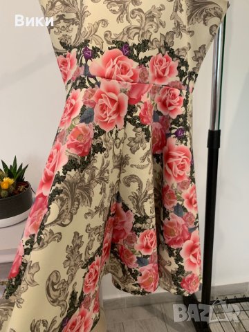 Рокля в размер 38 S/M, снимка 9 - Рокли - 44357035