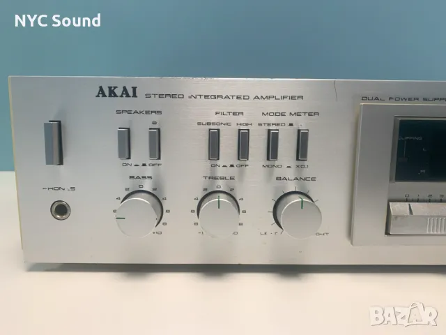 Интегриран усилвател AKAI AM-U02, снимка 4 - Ресийвъри, усилватели, смесителни пултове - 48899755