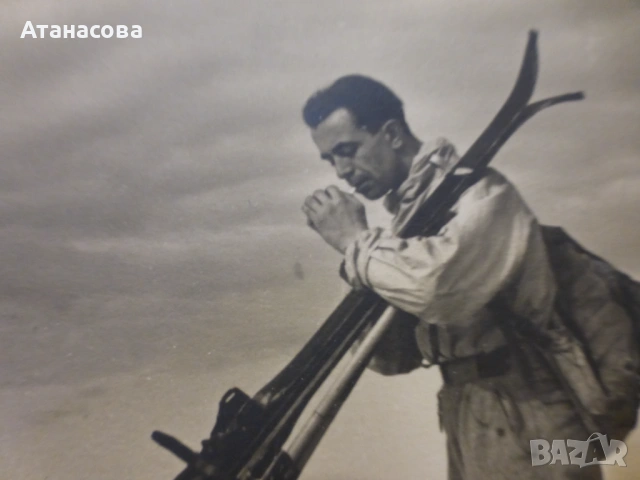 Стара снимка спортист скиор с цигара 1920 г, снимка 3 - Антикварни и старинни предмети - 53512324