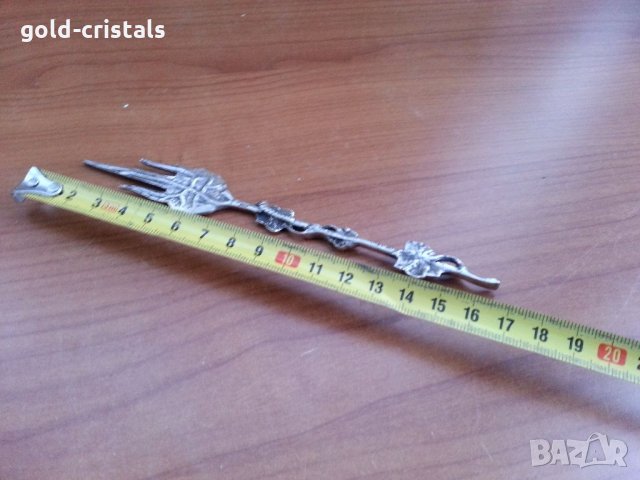 Посребрена вилица  , снимка 3 - Антикварни и старинни предмети - 34179632