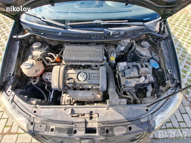 Продавам VW Polo 1.4 2007г, снимка 8 - Автомобили и джипове - 52310517