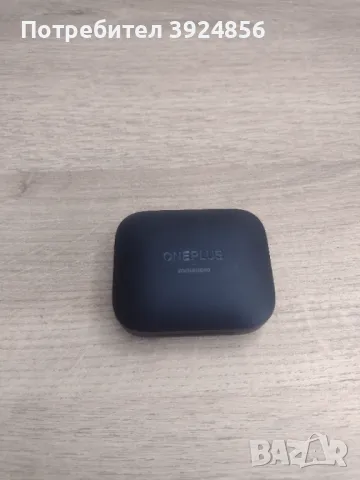 OnePlus Buds Pro 2 зарядна кутия