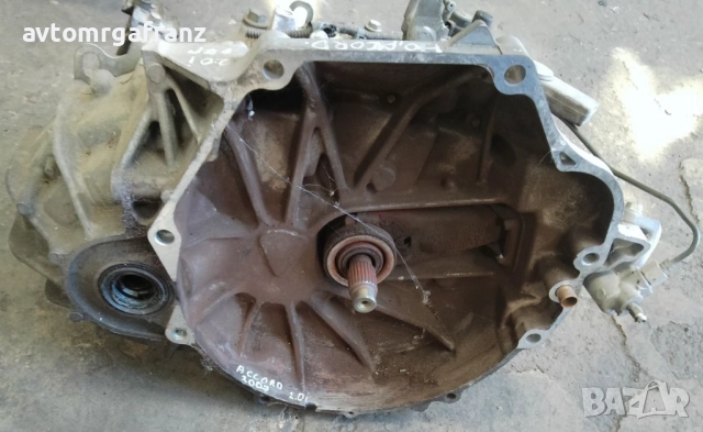 СКОРОСТНА КУТИЯ ЗА HONDA ACCORD VII 2,0B