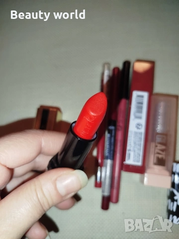 Нови червила и моливи , снимка 13 - Декоративна козметика - 53065086