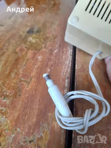 Стар стабилизиран токоизправител 9V,захранване #2, снимка 3 - Антикварни и старинни предмети - 47760188