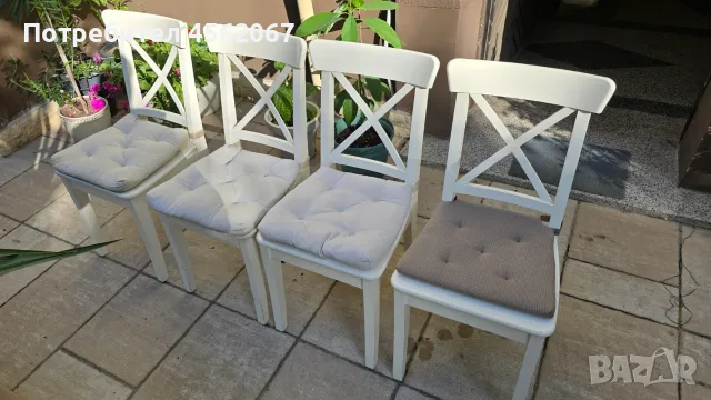Продавам трапезни столове масивно дърво Ikea