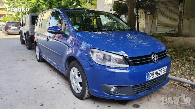 Фолксваген Туран 1,6tdi Автоматик от Германия , снимка 9 - Автомобили и джипове - 50992539