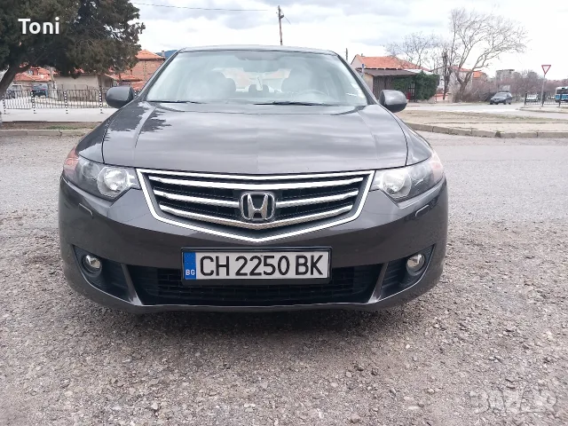 Хонда Акорд 2.2 I - DTEC, снимка 2 - Автомобили и джипове - 55939031