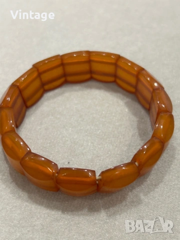 Съветска старинна гривна от натурален лечебен кехлибар , снимка 2 - Гривни - 53315116