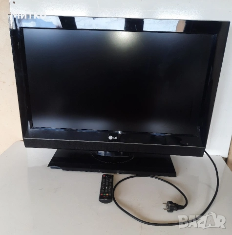 Здрав работещ телевизор марка LG модел 32LC52 ZC. , снимка 2 - Телевизори - 53593981