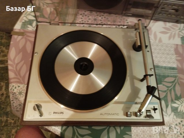 Грамофон Philips Филипс Made in Germany , снимка 9 - Грамофони - 40405084