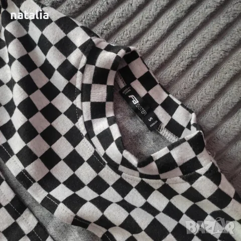 Дамски топ, снимка 2 - Тениски - 49541894