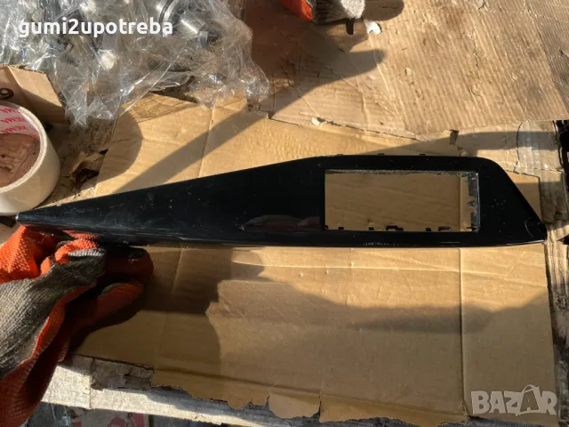 Лайсна Предна Лява Врата 10B867197B Volkswagen ID.3 E11 PRO, снимка 2 - Части - 48838854