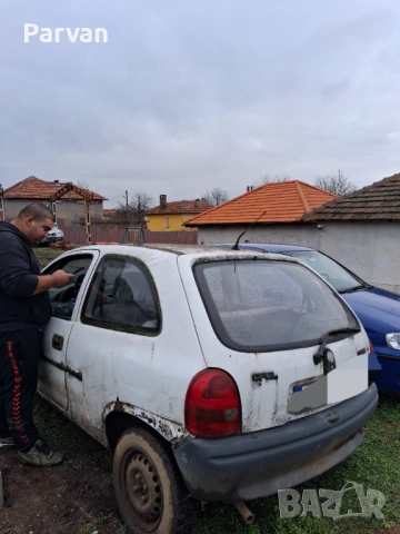 Продава се на части  опел корса 1.4 бензин може и цяла колата е със работещ двигател  всичко налично, снимка 5 - Автомобили и джипове - 53304643