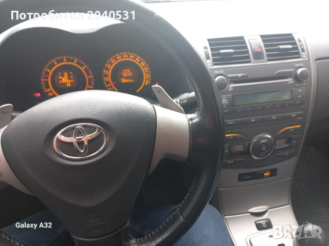 Тойота Корола, снимка 15 - Автомобили и джипове - 47701236