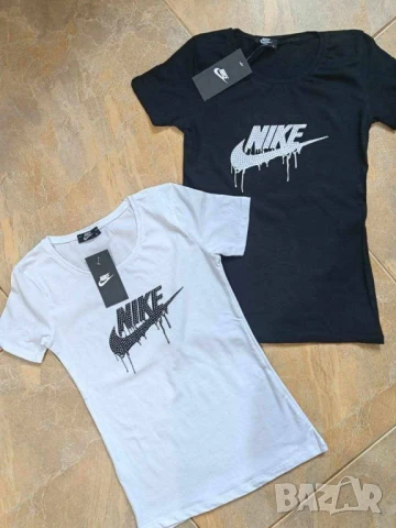 Дамски тениски  nike guess