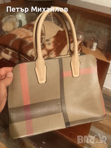 Дамска чанта, изкуствена кожа, снимка 2 - Чанти - 41556424