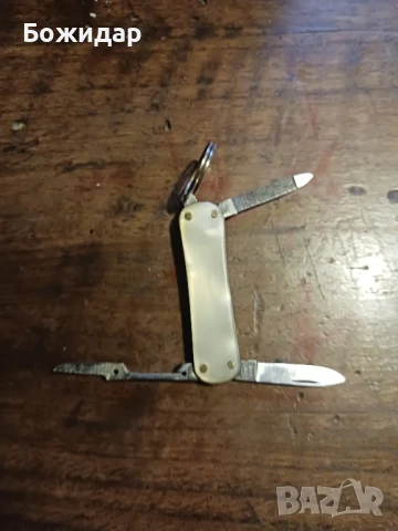 Джобно ножче с седефена дръжка.Испания., снимка 2 - Ножове - 51256463