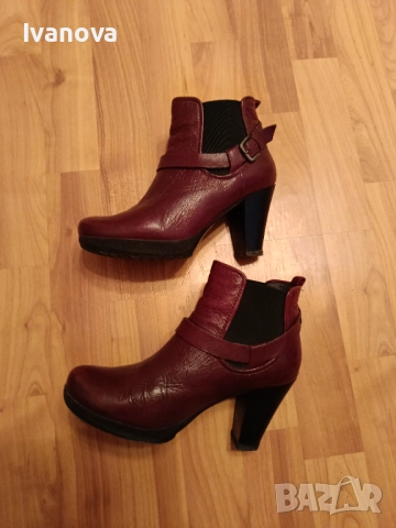 Боти , снимка 2 - Дамски боти - 52507395