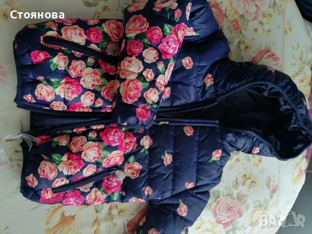 Чисто ново яке за 3-4 годинки, снимка 2 - Детски якета и елеци - 47934674