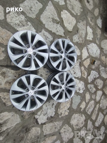 Оригинални джанти 17 цола Тойота 5х114.3 , снимка 9 - Гуми и джанти - 53442705