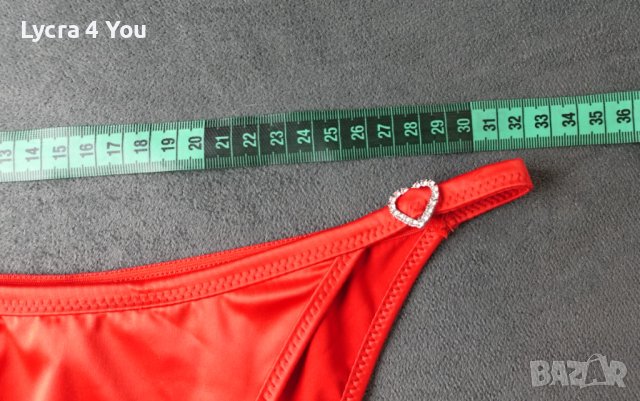 Луксозни нови сатенени червени леко изрязани бикини S/М, снимка 6 - Бельо - 42288455