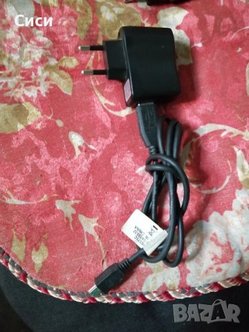 Зарядни за телефони алкател Моторола и др