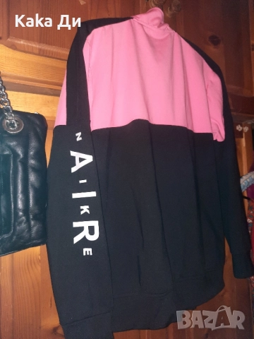 суичер NIKE, снимка 3 - Суичъри - 51925664