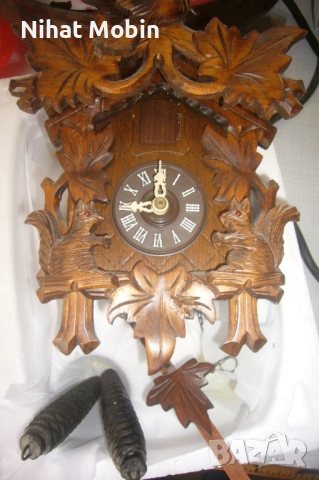 Стенен часовник кукувица