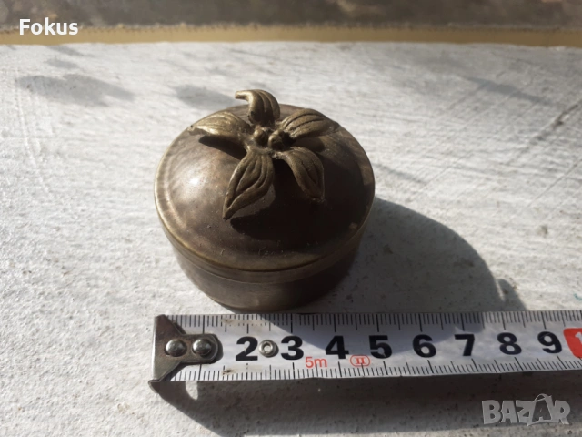 Малка бронзова кутийка, снимка 5 - Антикварни и старинни предмети - 53408544