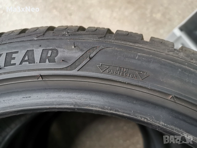 Зимни гуми 225/40R18 92V Goodyear UltraGrip Performance +, снимка 3 - Гуми и джанти - 52464450