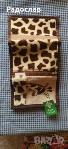 дамски портфейл , снимка 4 - Портфейли, портмонета - 47819278