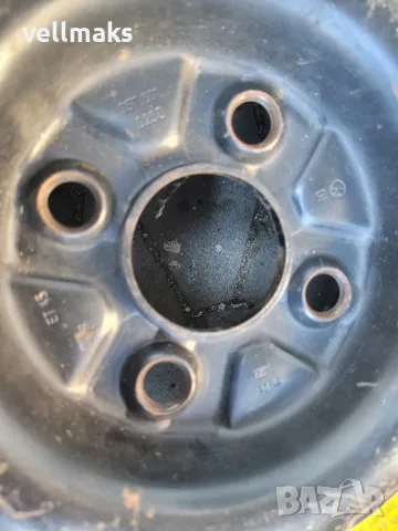 резервна гума (патерица), снимка 4 - Гуми и джанти - 47654709