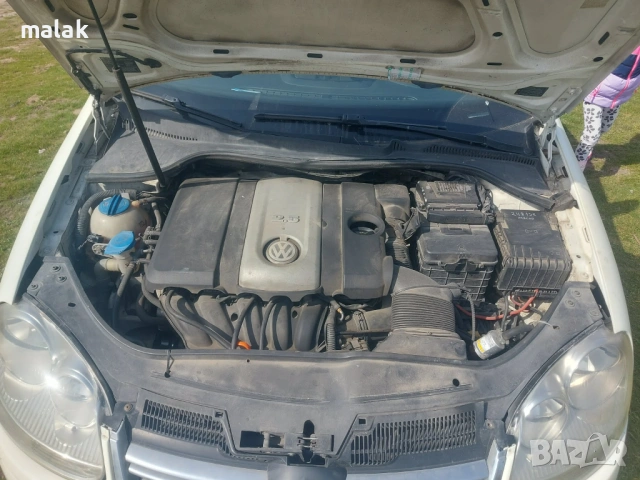 Джета 2,5 бензин с газ, снимка 12 - Автомобили и джипове - 53873772