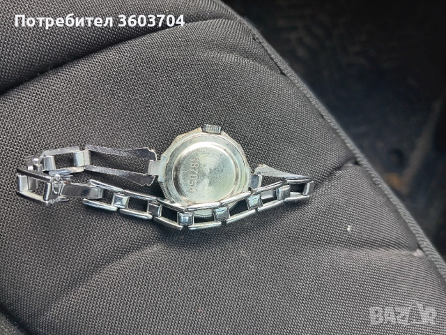 дамски часовник Луч, снимка 3 - Антикварни и старинни предмети - 51862969