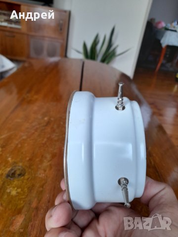 Стар часовник,будилник Insa, снимка 7 - Антикварни и старинни предмети - 42250029