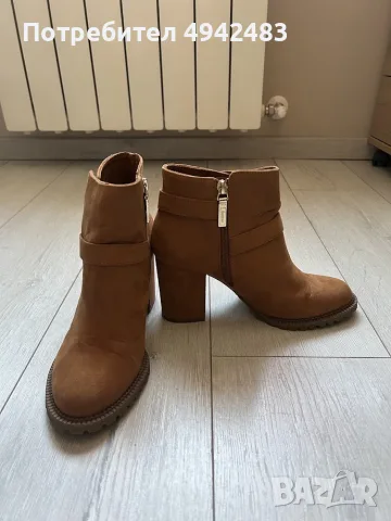 Дамски зимни боти Bershka 39 номер, 8см ток, снимка 3 - Дамски боти - 55981050