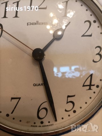 Палас немски стенен кварцов часовник, снимка 2 - Стенни часовници - 41943081
