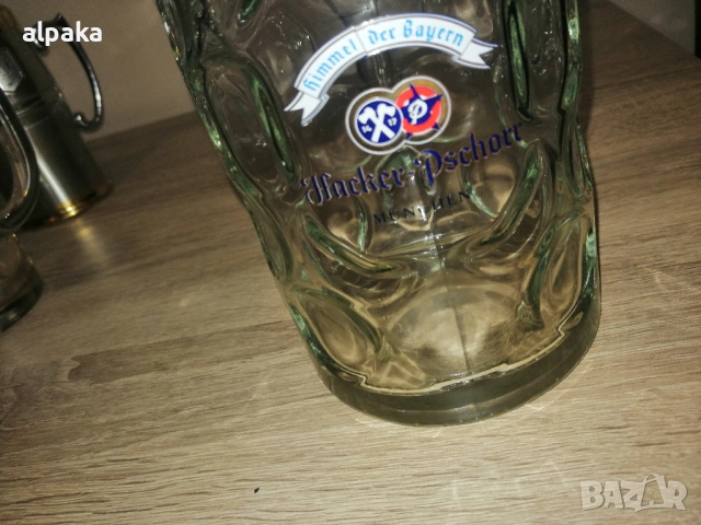 Продавам две маркови халби за бира 0,5 и 1,0 литър, снимка 3 - Чаши - 53698879