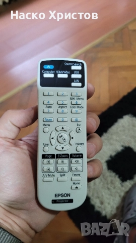 Проектор Epson EB-X05, снимка 6 - Друга електроника - 52570607